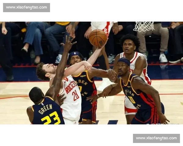 勇士与雷霆激战回顾:精彩瞬间与关键时刻全面解析 勇士与雷霆激战回顾:精彩瞬间与关键时刻全面解析